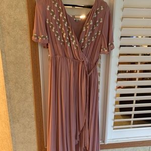 When and Ivory Dress maternity/nursing friendly